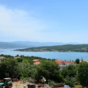 Rose , Čižići Horvátország